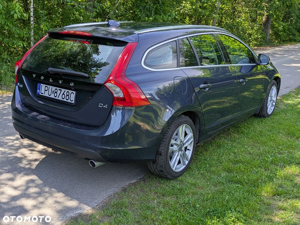 Volvo V60 D4 AWD Summum - 7