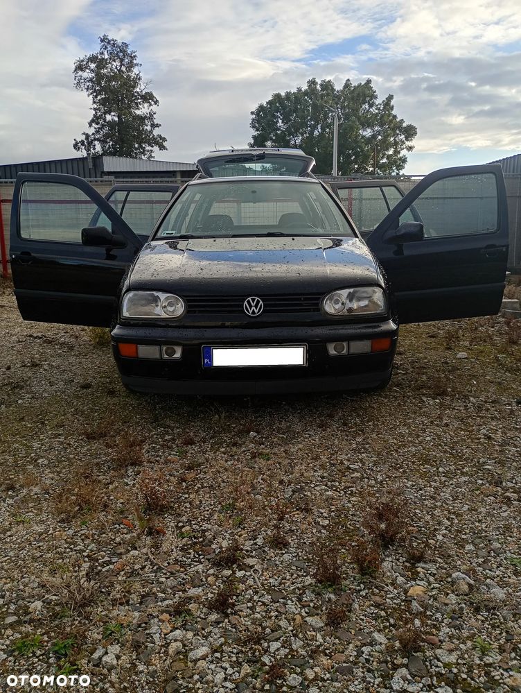 Volkswagen Golf - 15