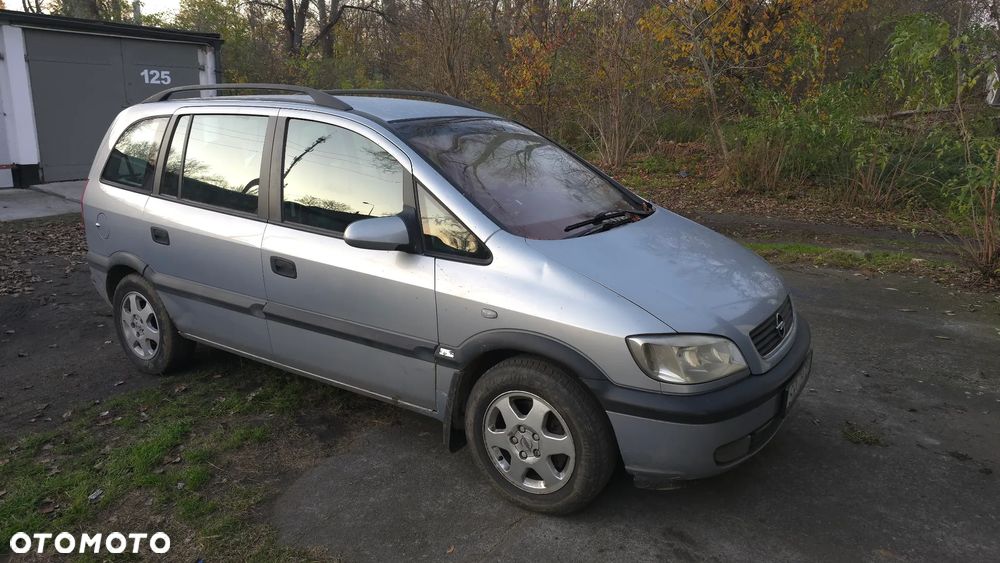 Opel Zafira 1.8 16V Elegance - 1