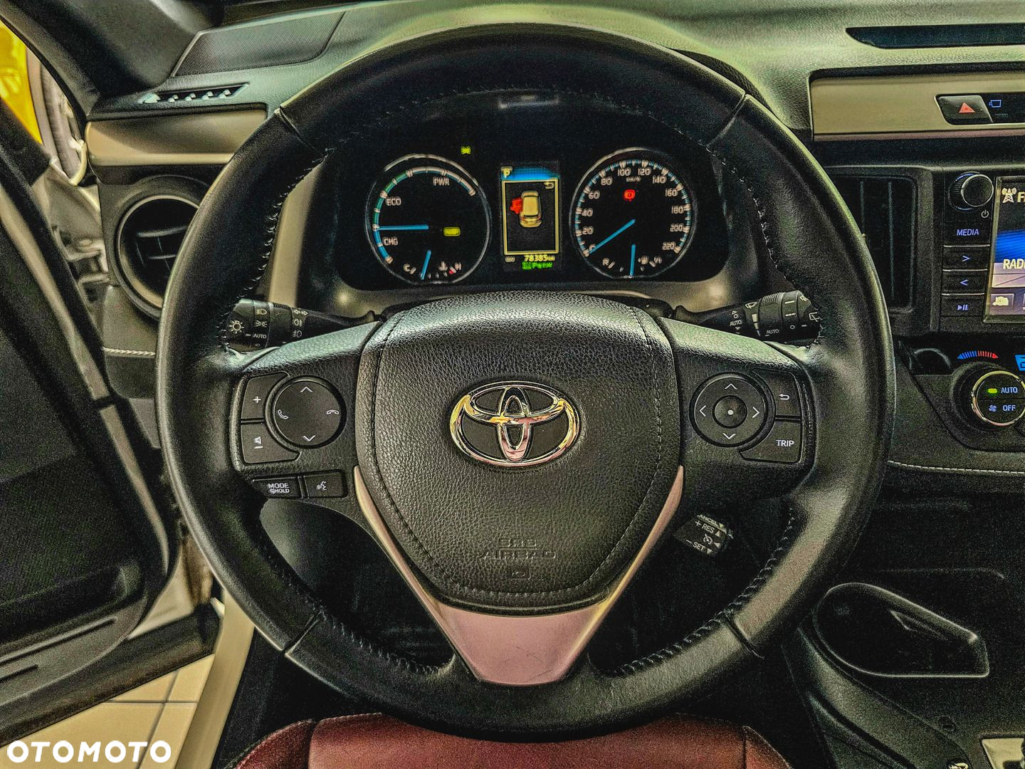 Toyota RAV4 Hybrid Prestige 4x4 - 16