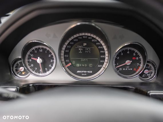 Mercedes-Benz Klasa E 63 AMG AMG Speedshift 7G-MCT - 26