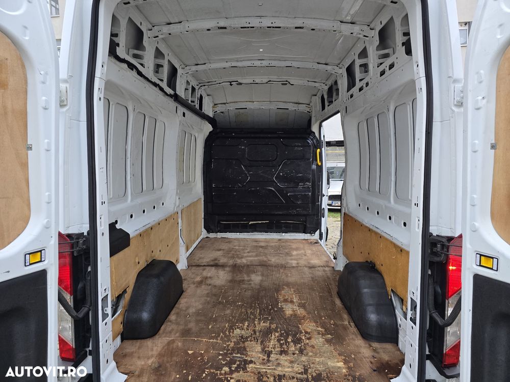 Ford Transit - 5