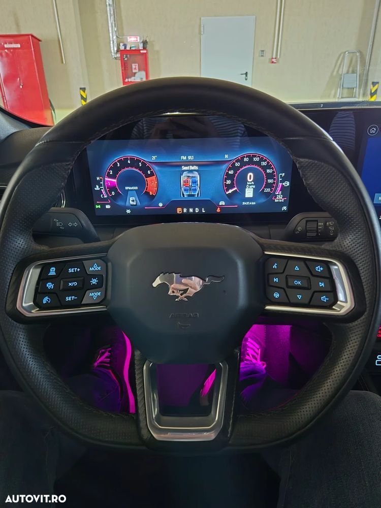 Ford Mustang Fastback 2.3 Eco Boost Aut. - 11