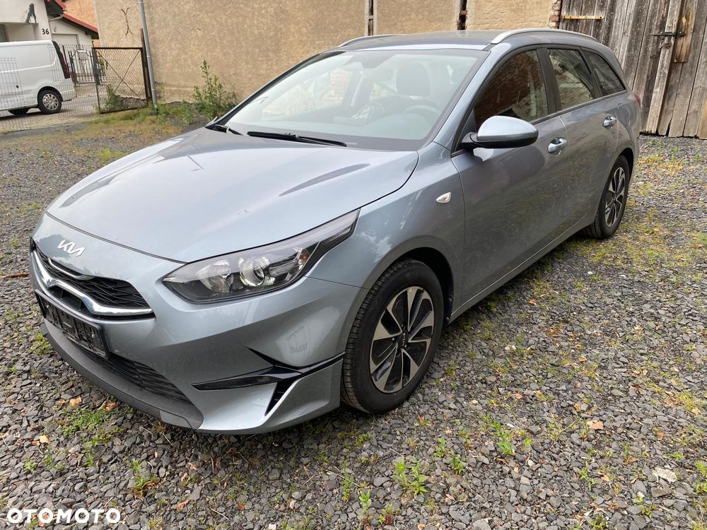 Kia Ceed 1.5 T-GDI OPF Ultimate Edition - 1