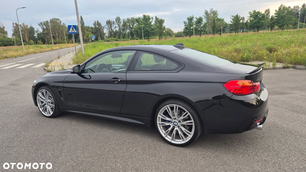 BMW Seria 4 435i xDrive M Sport - 12
