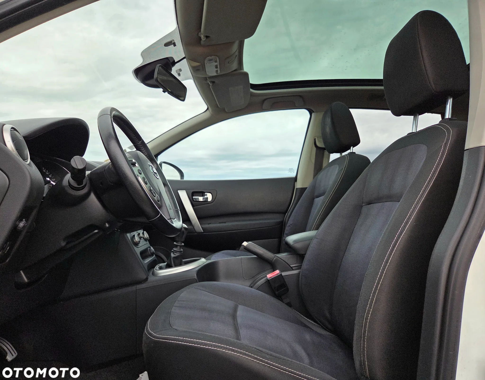 Nissan Qashqai 1.5 dCi Tekna - 17
