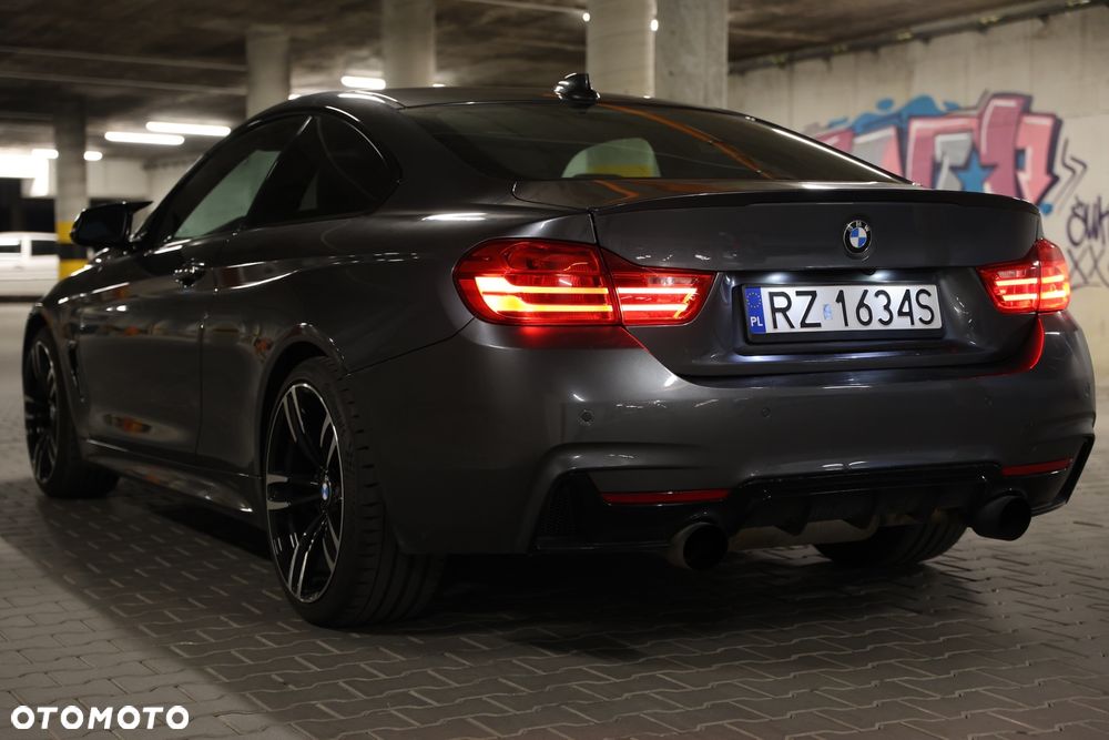 BMW Seria 4 428i M Sport - 8
