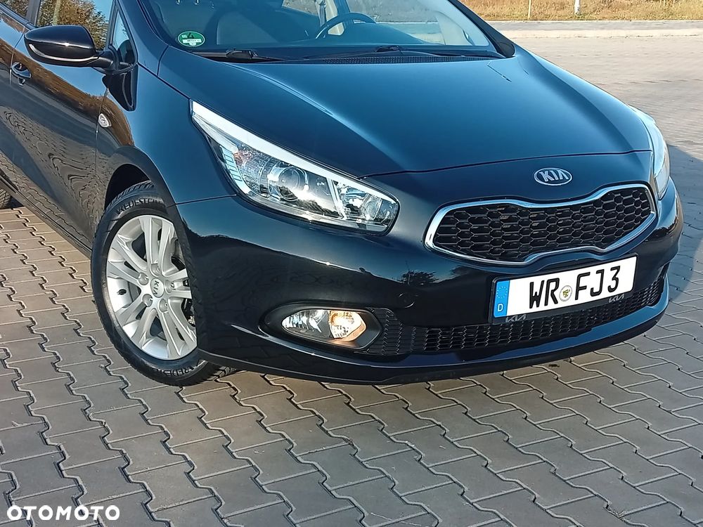 Kia Ceed - 3