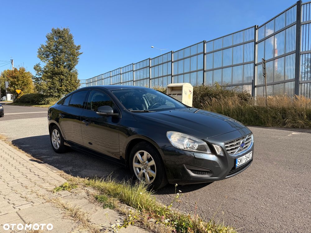 Volvo S60 - 9
