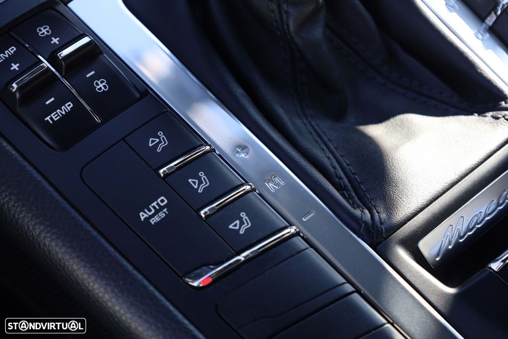 Porsche Macan S - 22
