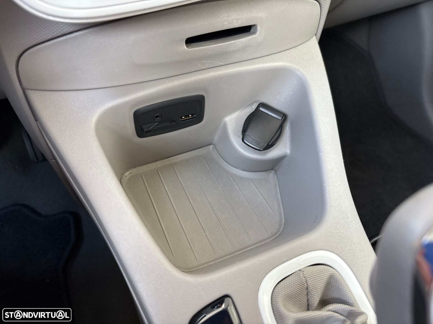 Renault Zoe (c/ Bateria) Life 40 Q90 - 42