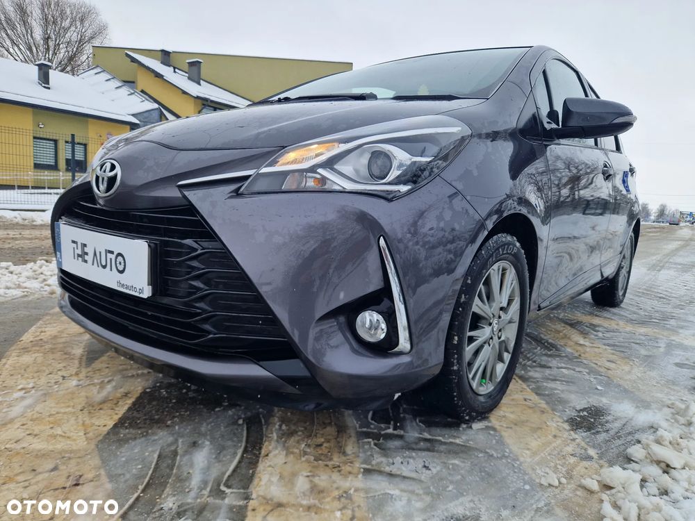 Toyota Yaris 1.5 Premium CVT - 1