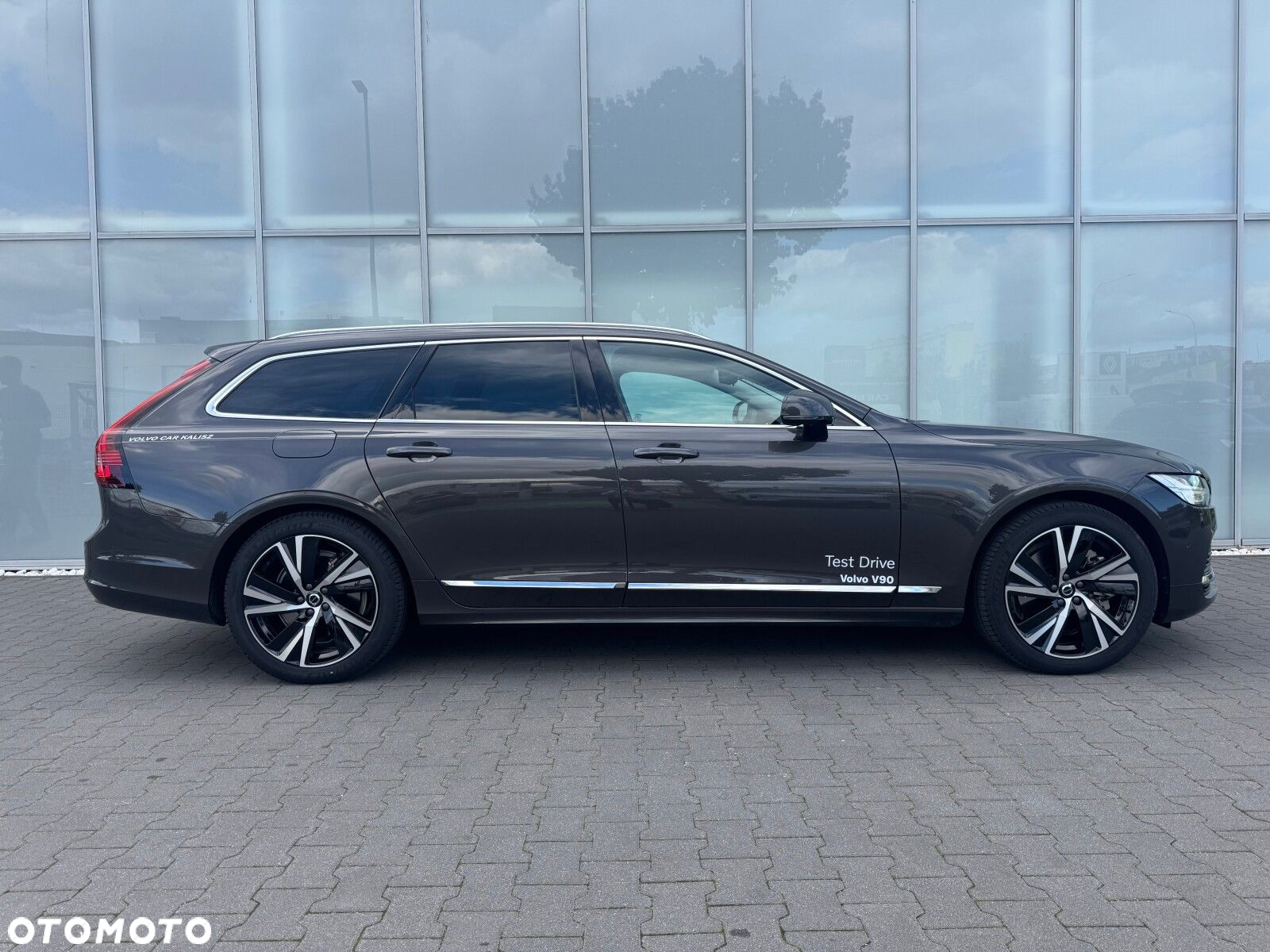 Volvo V90 - 5