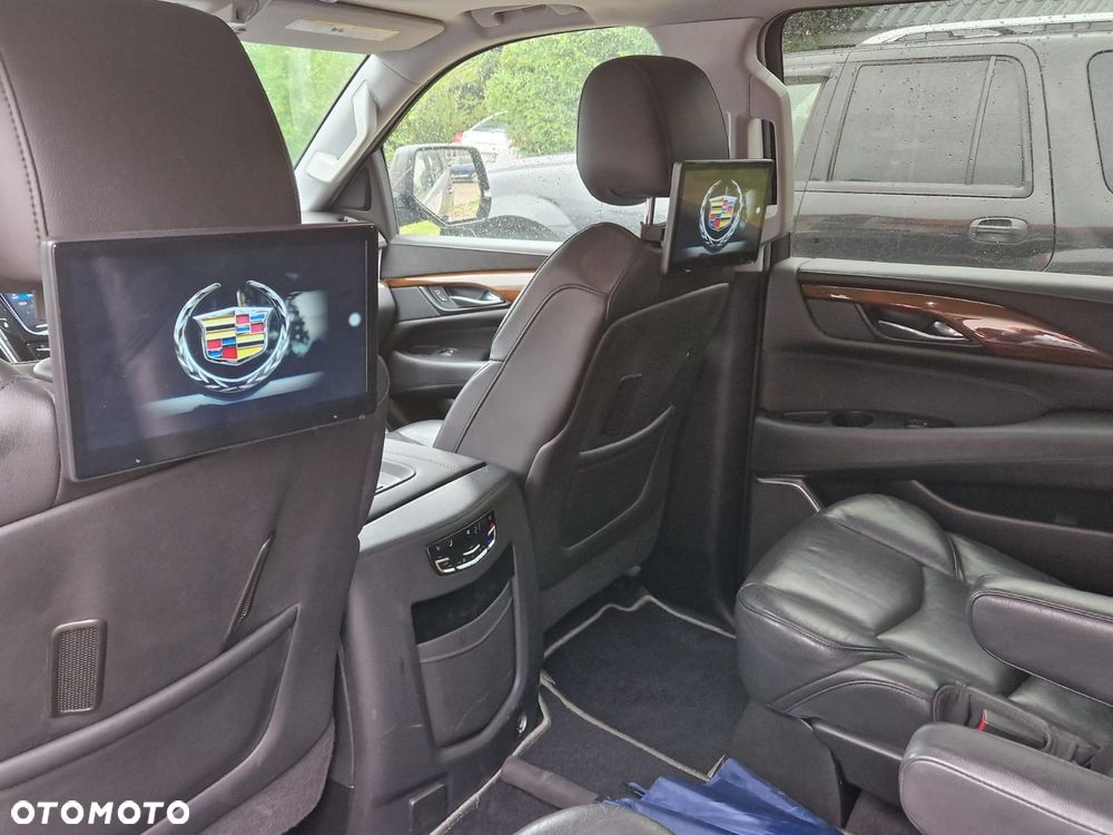 Cadillac Escalade 6.2 V8 ESV Premium - 25