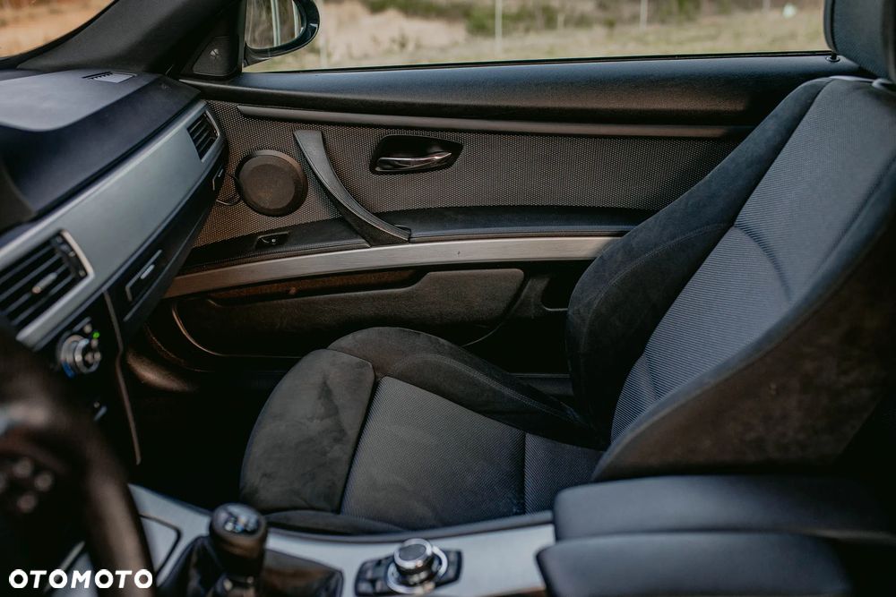 BMW Seria 3 330d - 16