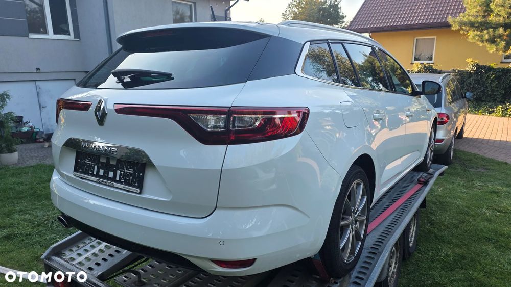 Renault Megane Grandtour ENERGY TCe 130 BOSE EDITION - 15