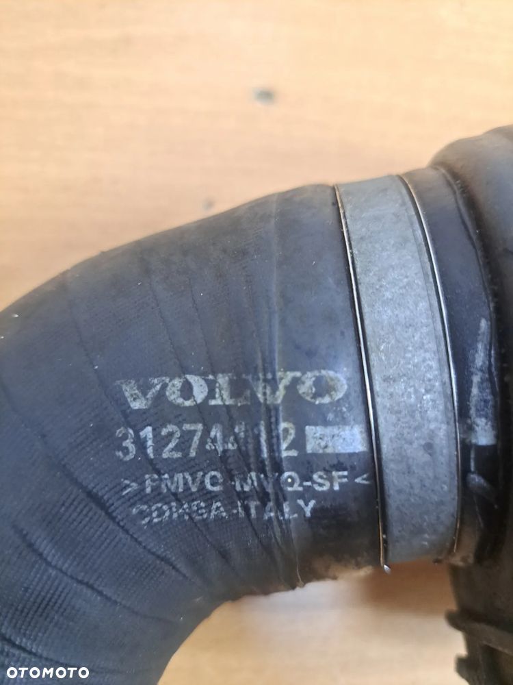 Volvo XC60 Wąż / Rura intercoolera 31274411 / 31274412 - 3