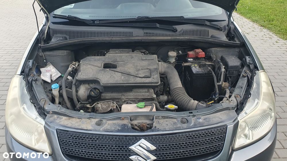 Suzuki SX4 1.6 VVT 4x2 Comfort - 17