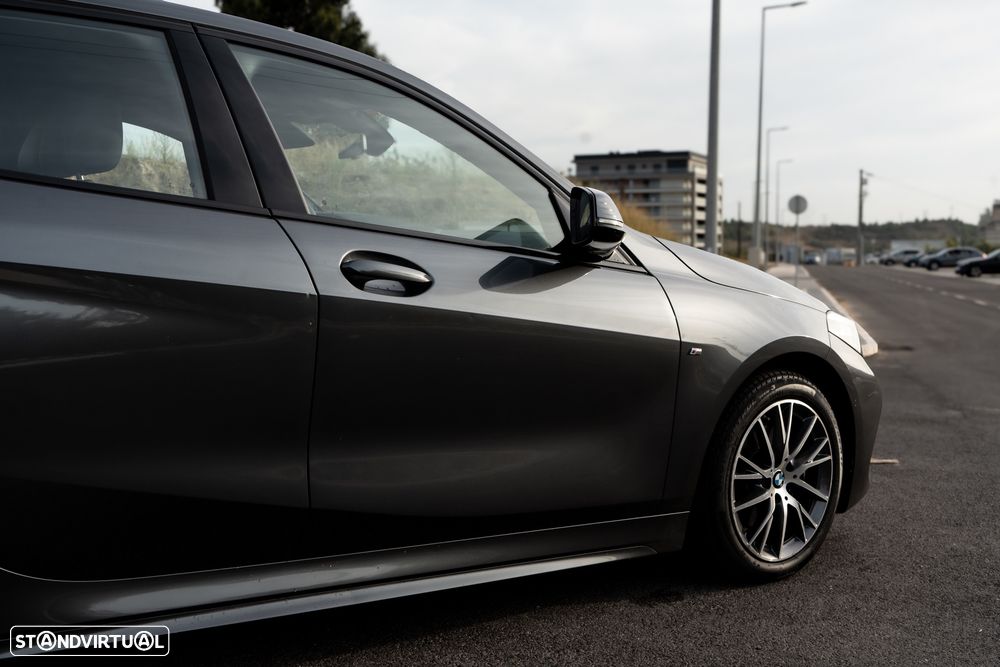 BMW 116 d Pack M - 5