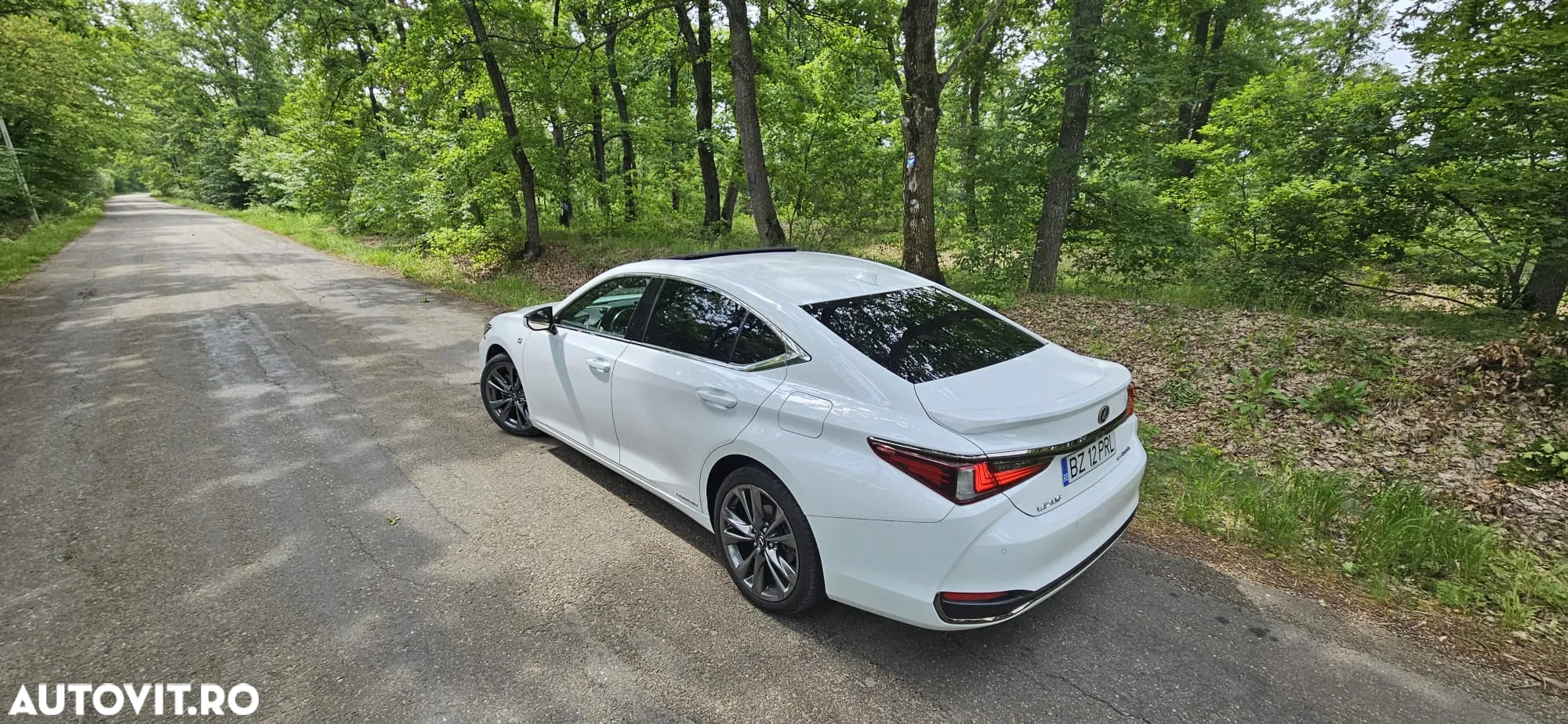 Lexus Seria ES 300h F Sport - 5