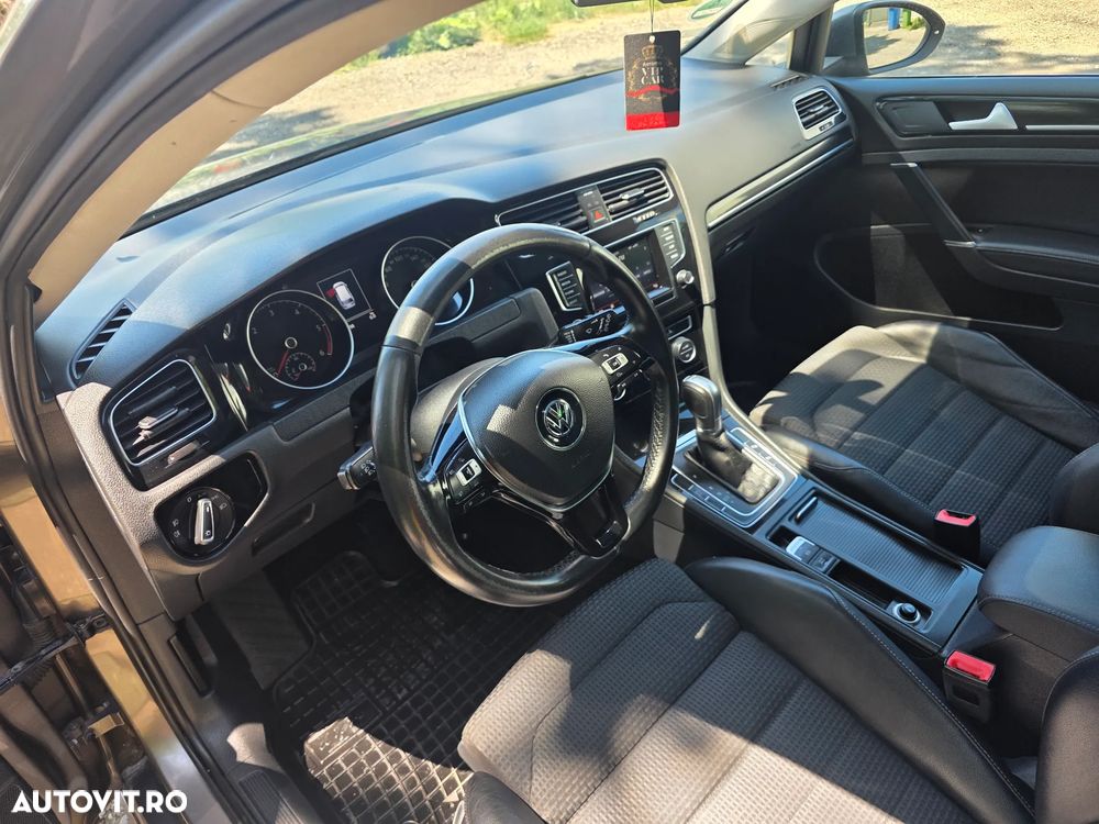 Volkswagen Golf 1.6 TDI DPF BMT DSG Highline - 11