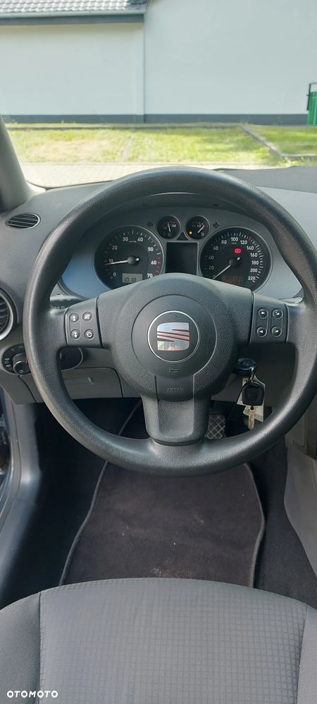 Seat Ibiza 1.4 16V Style - 16