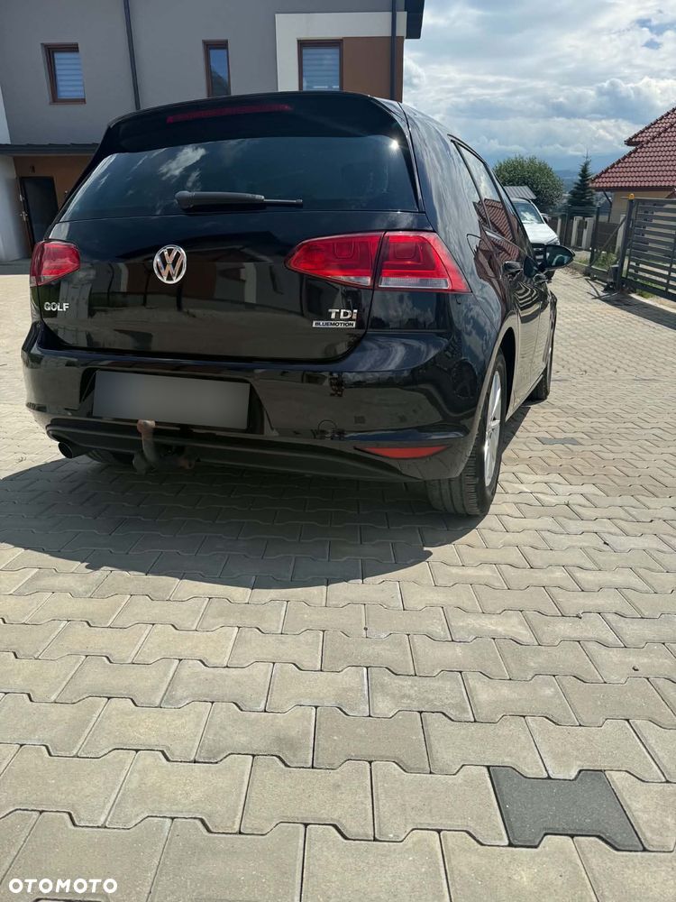 Volkswagen Golf - 9