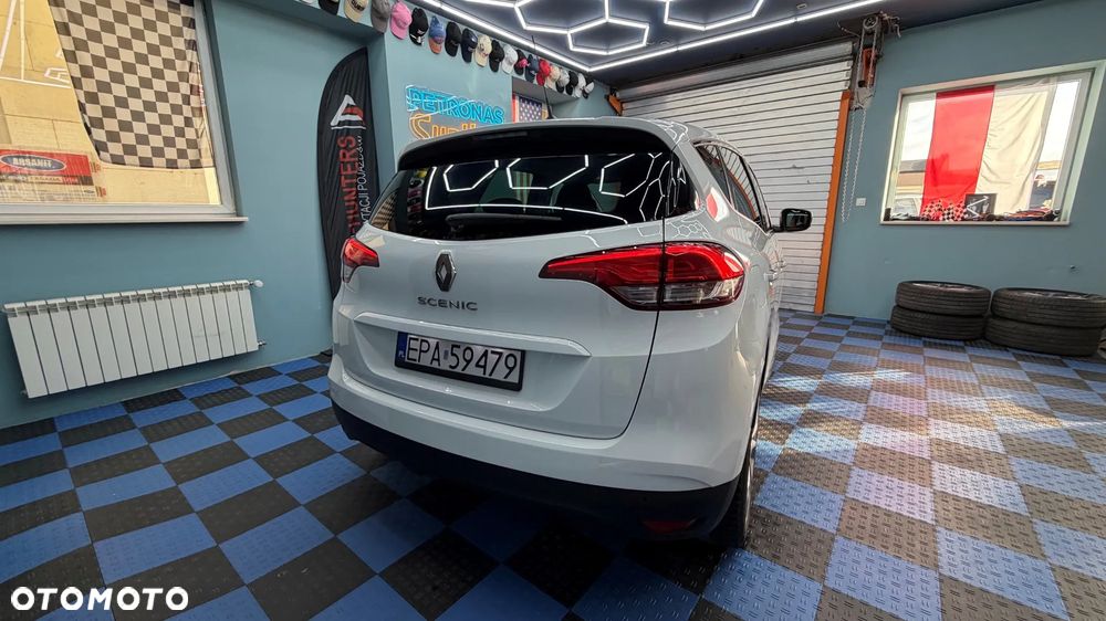 Renault Scenic - 18