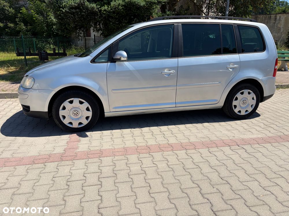 Volkswagen Touran 1.9 TDI DPF Trendline - 9