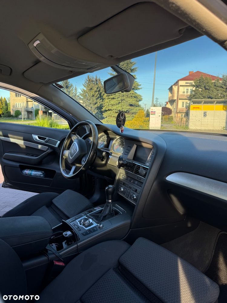 Audi A6 Limousine 2.4 - 16