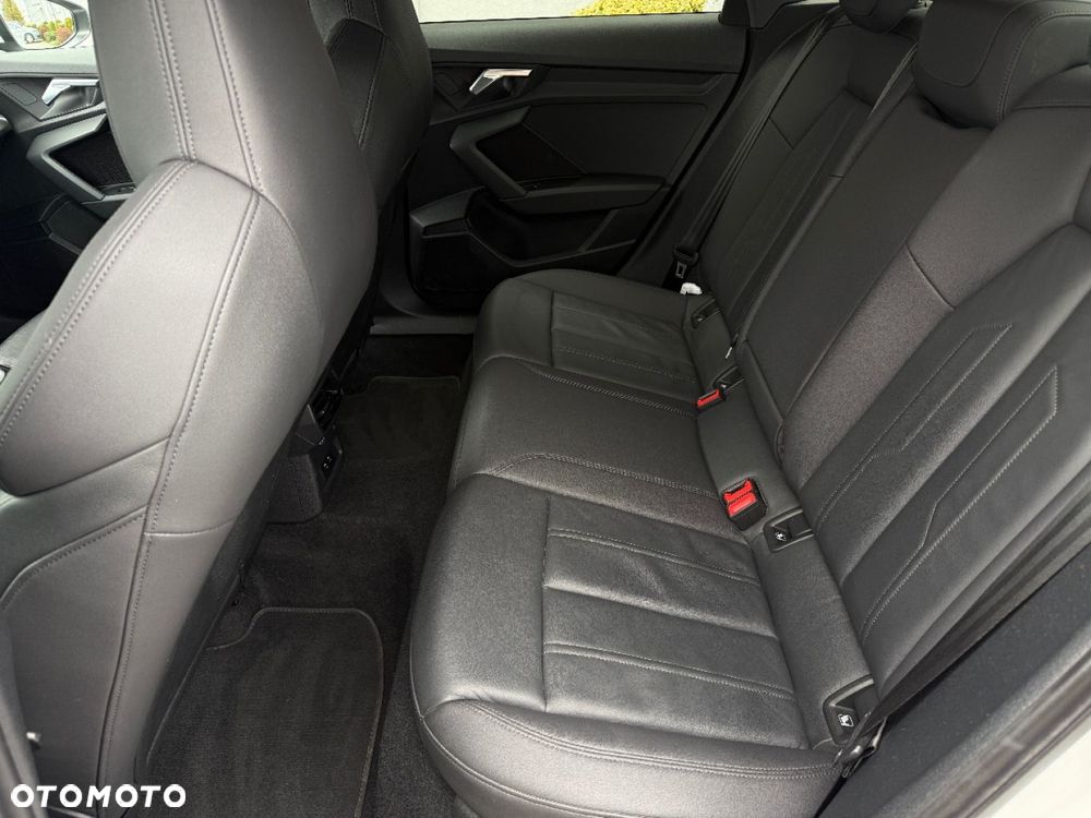 Audi A3 Limousine - 33