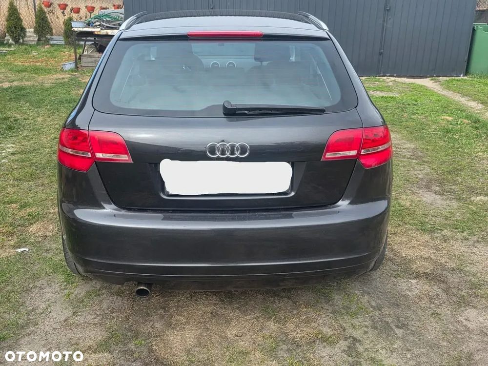 Audi A3 Sportback - 4