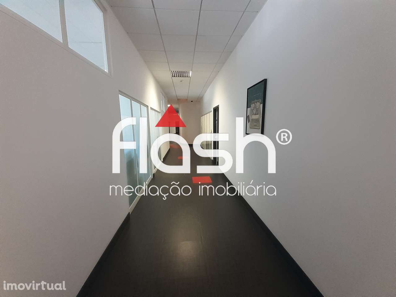 Escritórios em Edifício empresarial no Cacém - Grande imagem: 5/15
