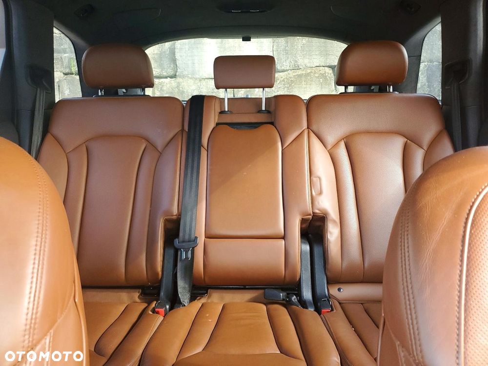 Audi Q7 3.0 TFSI Quattro Tiptronic - 10