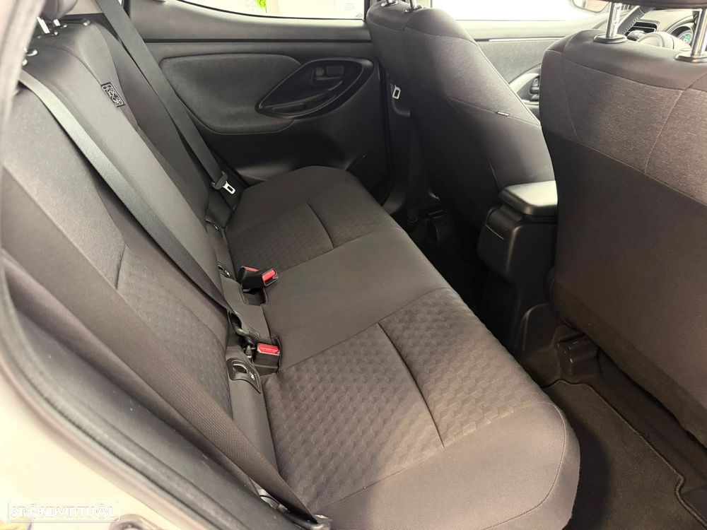 Toyota Yaris 1.5 HDF Exclusive - 23