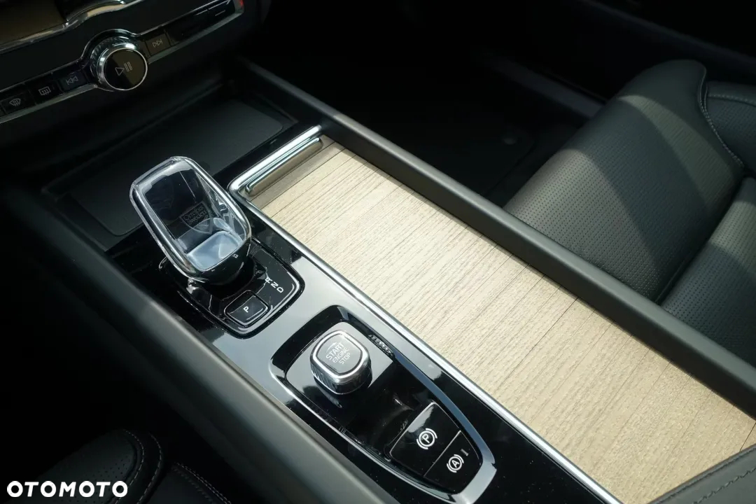 Volvo XC 60 B5 B AWD Core - 14