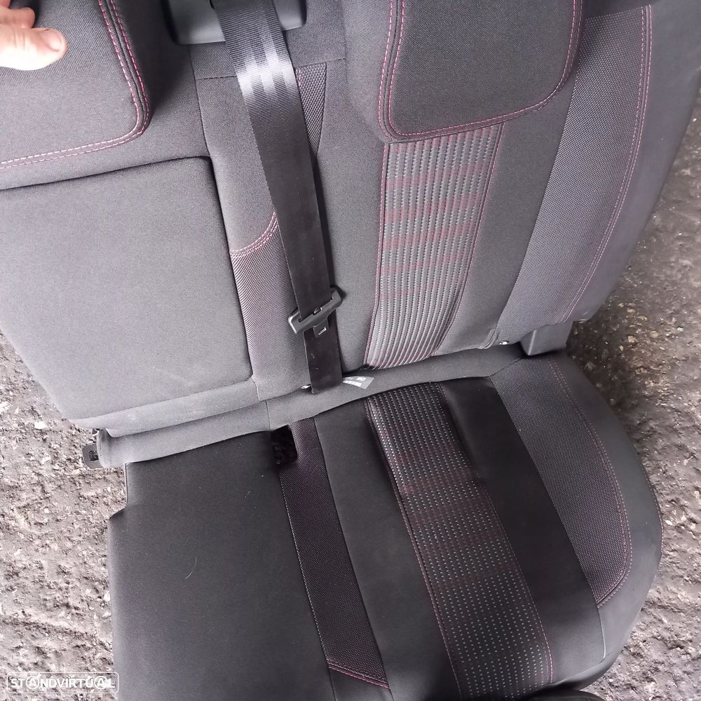 Conjunto bancos e forras Peugeot 308 GT Line carrinha7 - 4