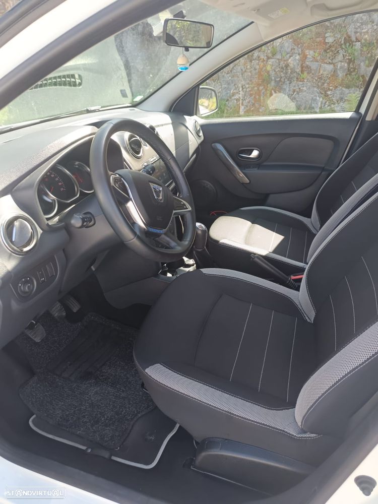 Dacia Sandero - 7