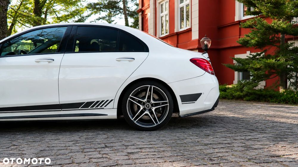 Mercedes-Benz Klasa C AMG 63 S - 3
