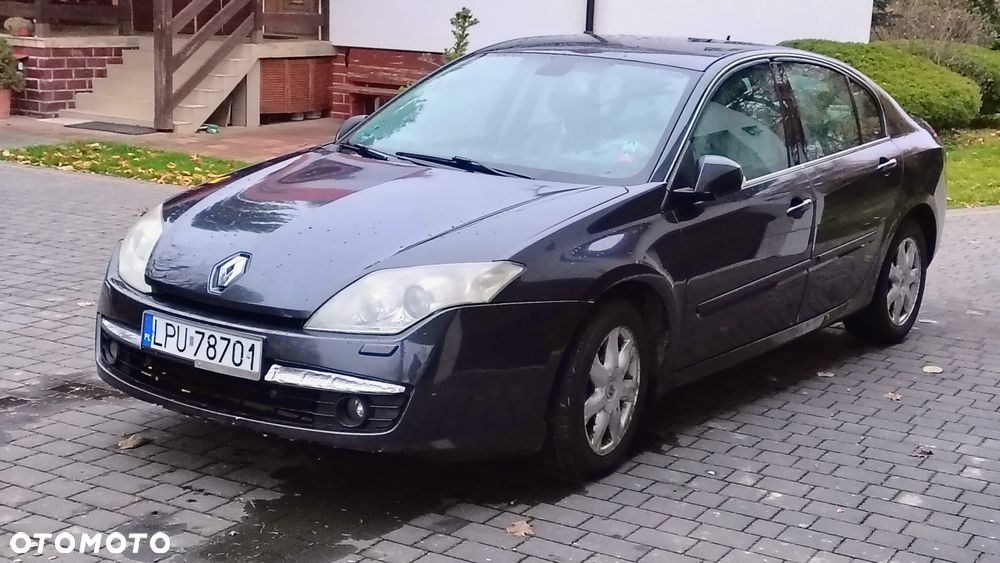 Renault Laguna dCi 150 FAP GT - 2