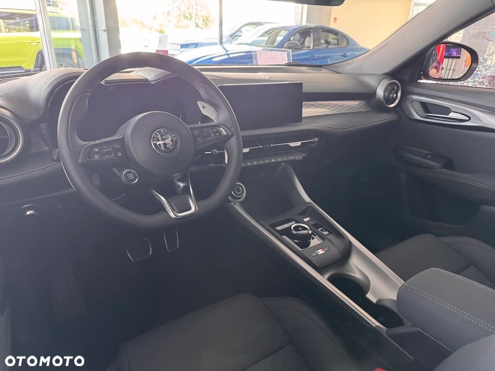 Alfa Romeo Tonale 1.5 T4 GSE mHEV Veloce DCT - 9