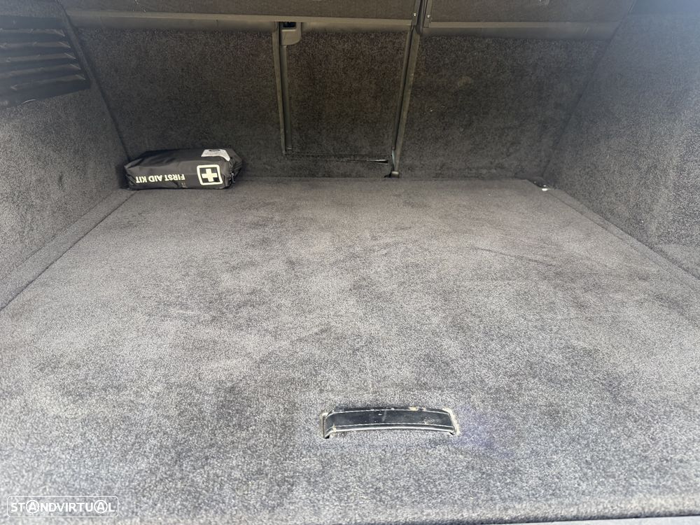 Land Rover Range Rover - 23