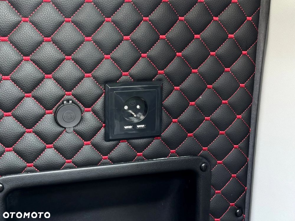 MAN TGE 4x2F SB L3 - 38