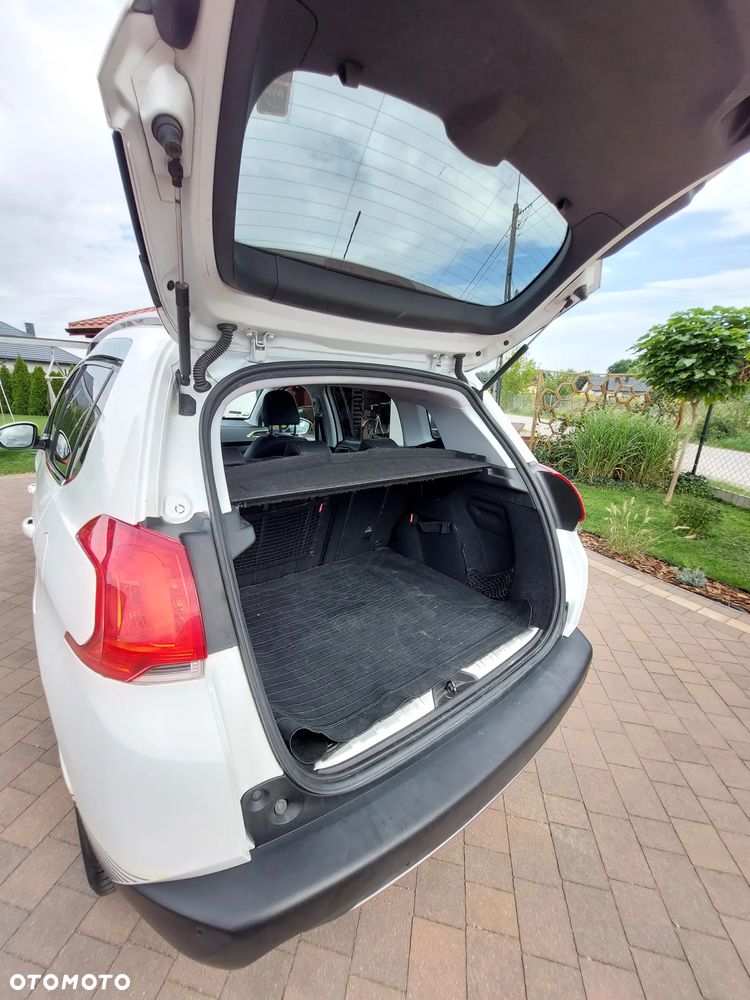 Peugeot 2008 e-HDi FAP 92 STOP & START Allure - 5