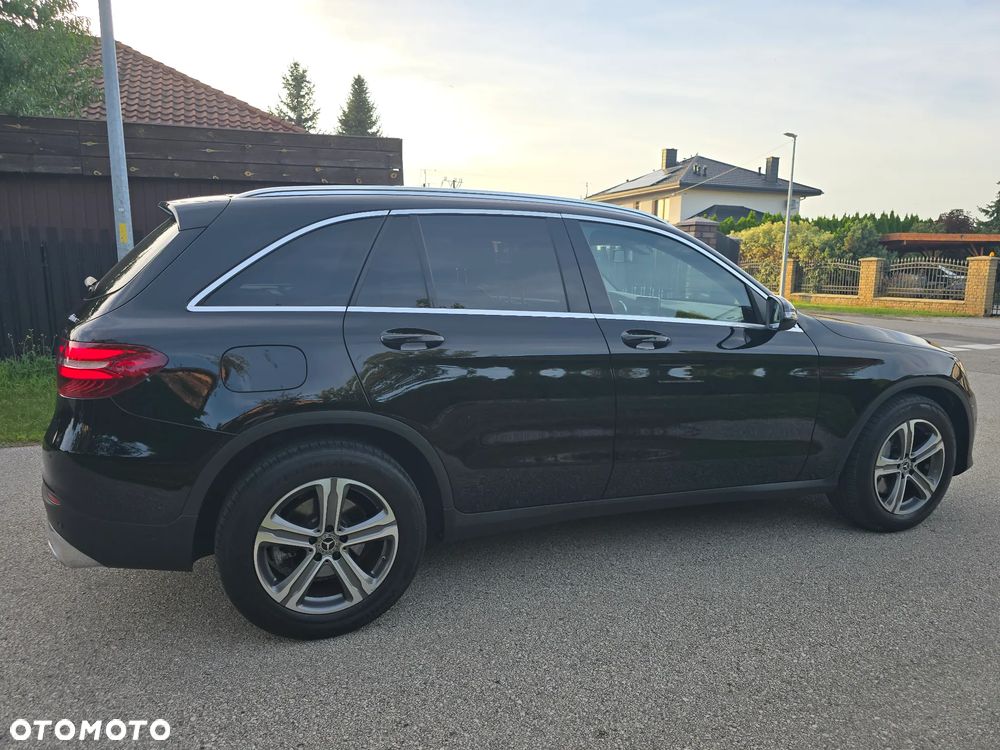 Mercedes-Benz GLC - 7