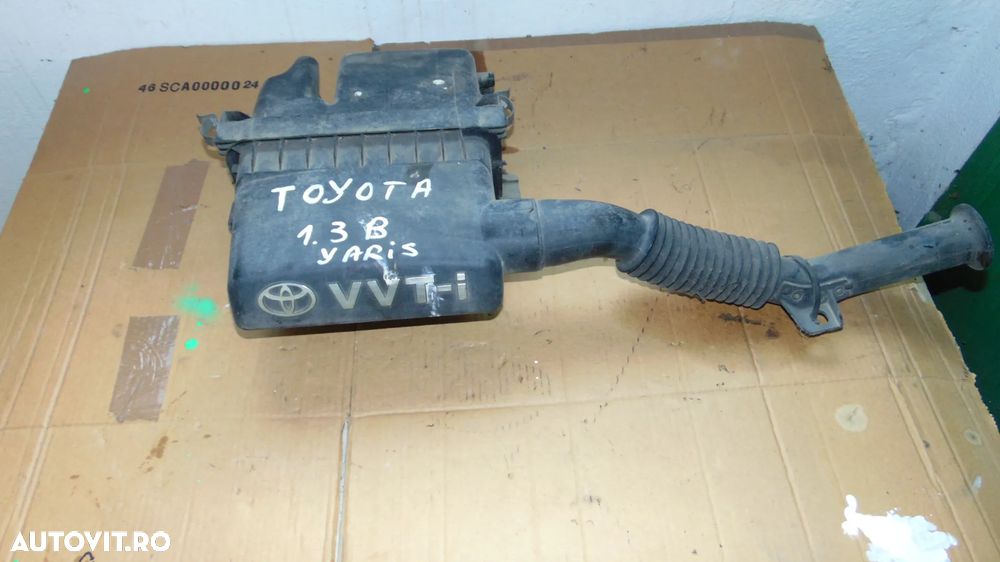 Carcasa filtru aer Toyota Yaris 1.3 VVT-I benzina an 2007 - 2