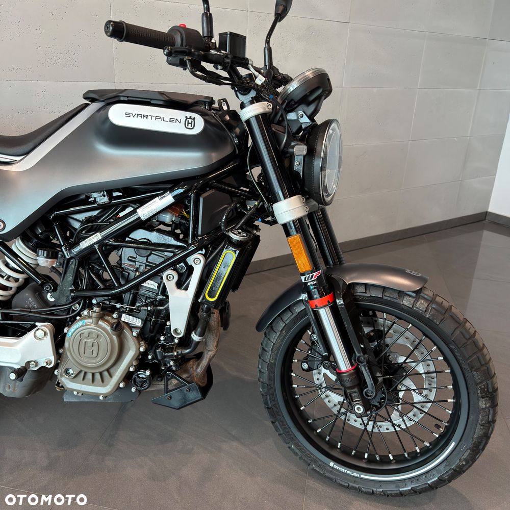 Husqvarna Svartpilen - 5