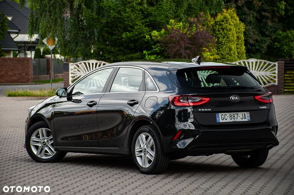 Kia Ceed 1.6 CRDi Eco-Dynamics+(48V Mild-Hybr.) DCT7 Spirit - 8