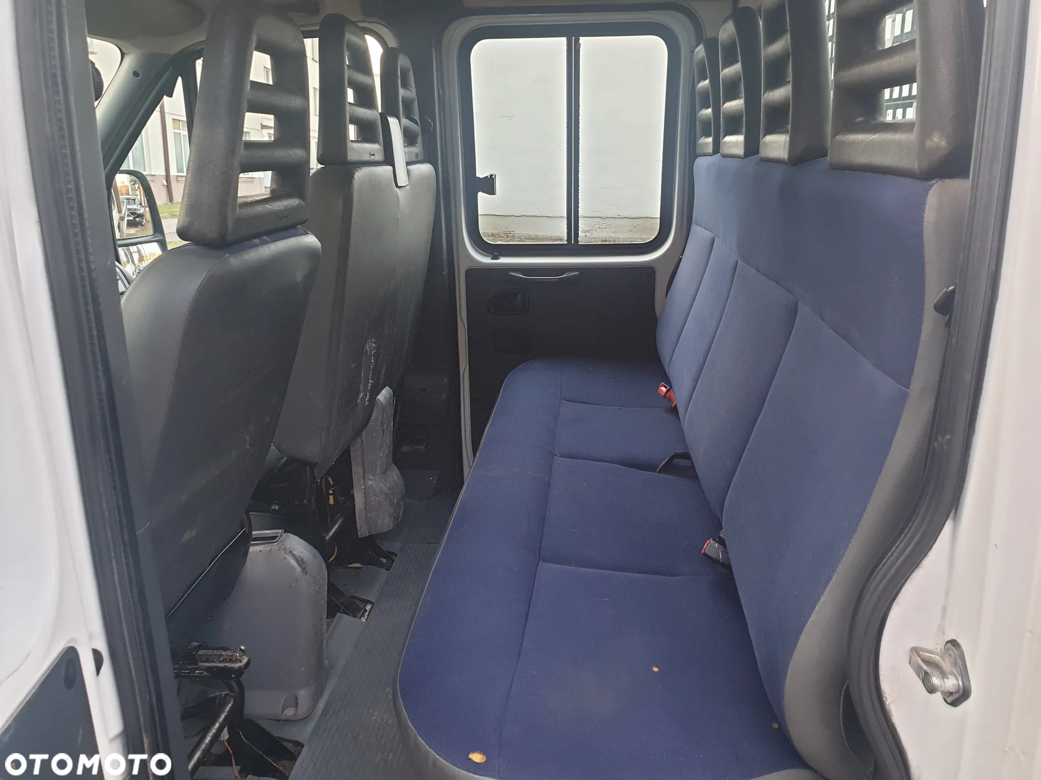 Iveco Daily 35 S 12 D - 10