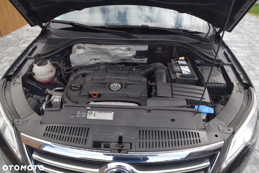 Volkswagen Tiguan - 17